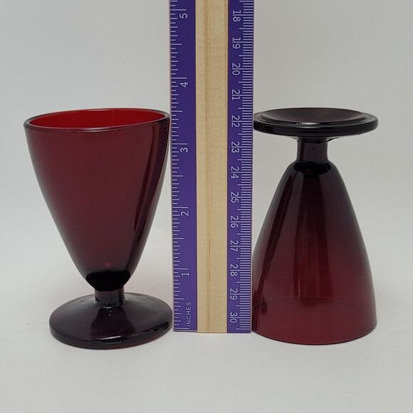 Vintage Anchor Hocking 2 Royal Ruby Red Cordial Shot Footed Wine Glasses Barware - Picture 3 of 9